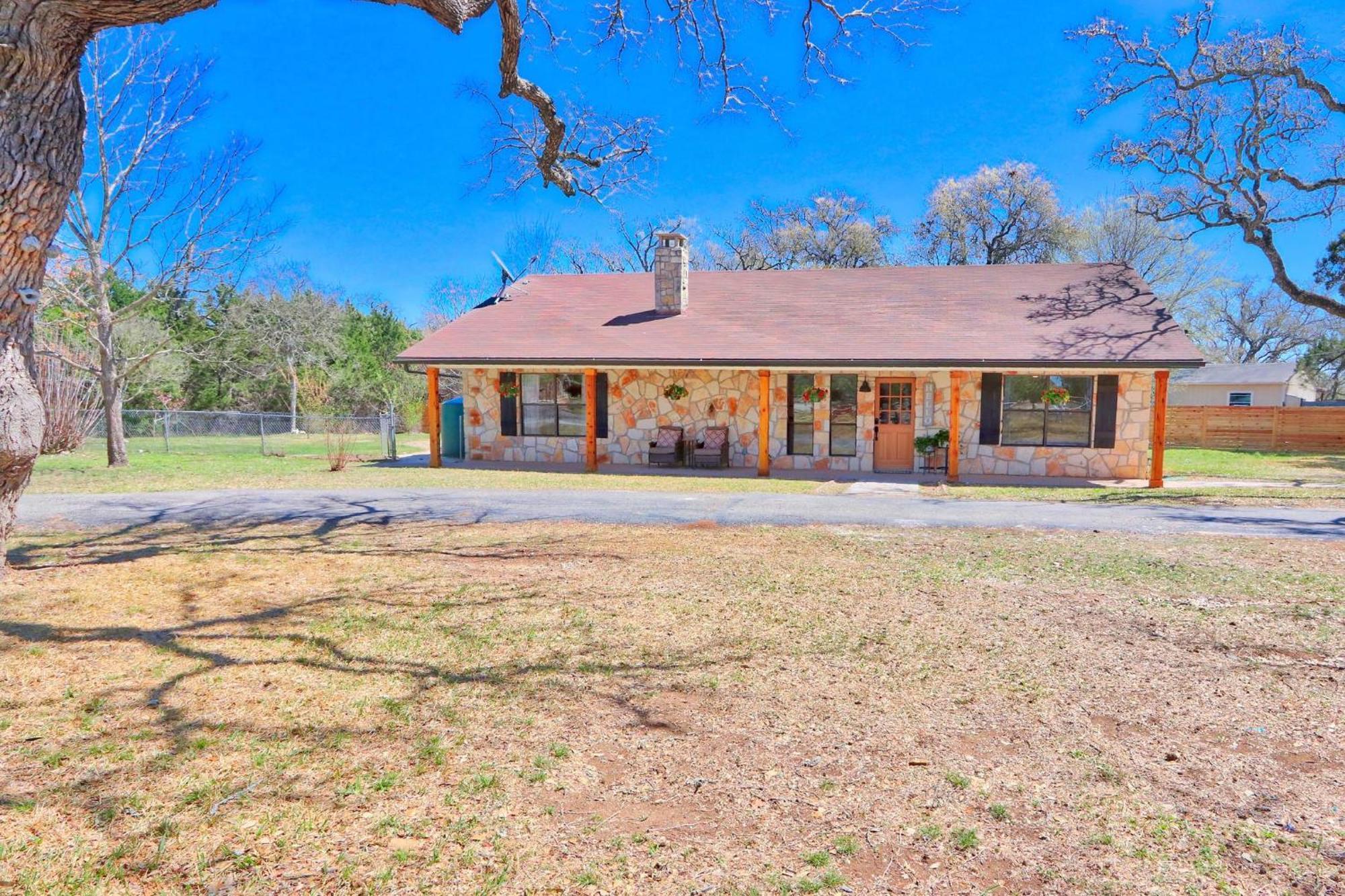 Pancho And Lefty'S - Place Wimberley Exterior foto